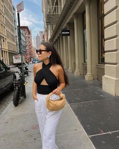 Photo shared by Gabriella Zacche:round_pushpin: NYC on July 05, 2023 tagging @cosette.com.au. May be an image of 2 people, eyewear and text. Quiet Luxury Outfit, Old Money Aesthetic Outfit, Mini Jodie Bag, Jodie Bag, Luxury Outfit, Outfits Nyc, Mini Jodie, New Bottega