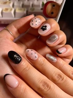 Korean Nails, Nails