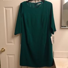 Green Dress W/ Pockets Never Worn Length 40 In Pit To To Pit 23 1/2 In Sleeve 18 1/2 In Shift Dress With Pockets For Work, Hot Pink Mini Dress, Eliza Dress, Wrap Front Dress, Jersey Knit Dress, Eliza J Dresses, Lace Shift Dress, Cap Dress, Lace Blue Dress