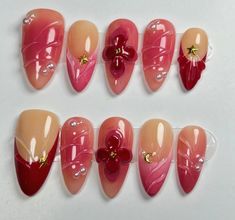 LilyluxeShop66 offers press on nails for wide range occasions including birthday party, wedding party and daily used etc.    All of our products are pure handcraft with environmentally friendly materials and non-damaging to natural nail. They are easy to use and remove which give you a perfect manicure in minutes.  Processing time All our nails are order to handcraft with love and care, please kindly allow: 3-7 working days for the nails to be made and 5-7 additional working days for delivery. Nail For Vacation, Nails For Birthday, Gift Nails, Red Press On Nails, Short Almond Nails, Different Nail Shapes, Nails 3d, Perfect Manicure, Short Almond