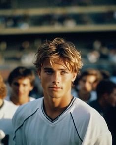 Mens 2000s Hairstyles, 90s Heartthrob Hair Men, Dutch Guys Netherlands, Attractive Mens Hairstyles, Brunette Male Celebrities, Tan Brunette Guy, Attractive Blonde Men, Blonde College Guy, Cute Burnett Guys