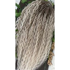 Synthetic Dreads Hairstyles, Dread Hair, Faux Dreads, Light Curls, Crochet Dreadlocks, Hair Light, Synthetic Dreadlocks, Synthetic Dreads, Cool Braid Hairstyles