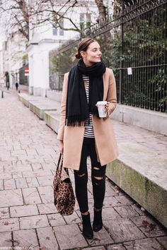 SHREDDED (via Bloglovin.com ) Camel Coat Outfit Classy, Leopard Purse, Camel Coat, Winter Outfits Women, Fall Winter Outfits, Womens Fashion Trends, Autumn Winter Fashion, Winter Outfits