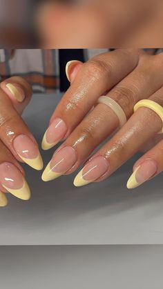 French Tips Yellow, Trendy Vacation Nails, Nail Ideas For Beginners, Simple Summer Nail Ideas, Basic Baddie Nails, Europe Nails, Acrylic Nails Yellow, Yellow French, Yellow Nails Design