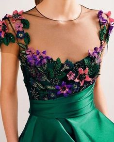 April Fashion, Gaun Koktail, Haute Couture Style, Couture Style, Trendy Wedding Hairstyles, Couture Mode, Dresses To Wear, فستان سهرة, Dress Inspiration