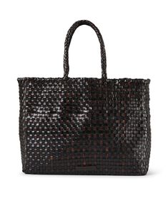 Loeffler Randall's Klara tote is the perfect bag to carry you into the new season. Impeccably handcrafted in small batches, the woven fabrication and boxy silhouette make this carryall both fashionable and functional. Wear it over your shoulder with knitwear and fluid blouses alike to complete your week-to-weekend ensembles. Woven Leather Tote, Woven Leather Bag, Work Accessories, Woven Tote Bag, Black Leather Crossbody Bag, Trending Handbag, Black Leather Bags, Loeffler Randall, Black Shoulder Bag