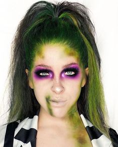 Halloween Juice, Halloween Pumpkin Crafts, Beetlejuice Costume, Classy Halloween Costumes, Cute Halloween Makeup, Makeup Easy, Halloween Makeup Scary