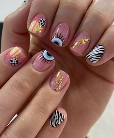 Complex Nail Art, Daisy Acrylic Nails, Winter Nail Art Designs, Fancy Nail Art, Retro Nails, Wow Nails, Nail Drawing, Perfect Manicure