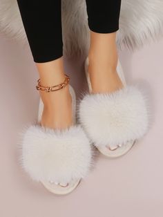 Women's Fashionable Home Slippers With Simple & Fluffy Design For Bedroom Beige Fashionable    Plain Bedroom Slippers   Women Shoes, size features are:Bust: ,Length: ,Sleeve Length: Plain Bedroom, Fluffy Shoes, Roller Skate Shoes, Fluffy Slippers, Tank Outfit, Bedroom Slippers, Thermal Sweater, Home Slippers, Fairy Fashion