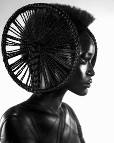 Charlotte Mensah, Africa Hairstyles, Editorial Hairstyle, Futuristic Hair, Black Hair Stylist, Afro Hair Art, Oval Face Shape, Braids Easy, Natural Hair Movement