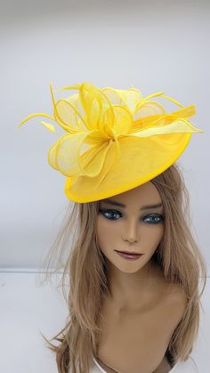 Elegant Yellow Fascinator! Classic style to go with a variety of outfits: bridesmaids,  cocktail party,  Kentucky Derby, Rehearsal dinner, Easter and church outfits.  Ones with hair clip and headband.  - Rare find - Lightweight  - Ready to ship - Fast Shipping - Free Shipping - Group discount available - Customize by adding different color flowers and or feathers - Headband and Hair clip  CHECK OUT MY STORE FOR OTHER STYLES & COLORS: etsy.com/shop/Hatsandpearls Find more at my website for more s High-end Yellow Mini Hat For Kentucky Derby, Adjustable Mini Hat For Kentucky Derby Party, Short Brim Top Hat For Carnival Party, Adjustable Mini Hats For Royal Ascot Party, Fitted Costume Hat For Party, Fitted Fascinator For Royal Ascot Party, Fitted Party Hat Headpiece, Party Mini Hat With Adjustable Curved Brim, Adjustable Top Hat For Kentucky Derby Party