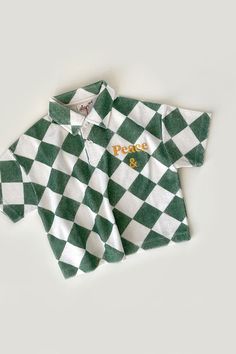 Super cool Terry polo with checkerboard pattern and "Peace &" embroidery on chest. #style#kidsstyle #styleforkids #kidswear#kidsoutfit #outfitforkids #kidsinspiration #fashionforkidsinspiration #maisonfrida Peace Embroidery, Baby Fashion