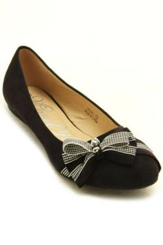 Retro Pinup little Bow and Dazzling Beads Accent Black Suede Ballet Flats Shoes Black Shoes Flat, Vintage Flats Shoes, 60s Shoes, Cute Black Heels, Grandma Style, Shoes For School, Visual Archive, Black Suede Flats, Grandma Fashion