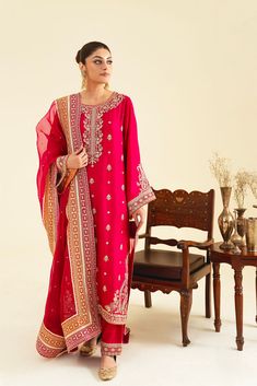 Rouge Desi Suits, Groom Outfit Ideas, Bride And Groom Outfit, Desi Aesthetics, Groom Outfit, Organza Dupatta, Bridal Designs, Raw Silk, Wedding Wear