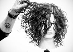 Anyone with #curly #hair knows just how hard it is to get a perfect #style. While you may have your air dry routine down, knowing how to dry hair with a #diffuser is key.  #SamVilla #SamVillaHair #SamVillaCommunity Blow Dry Curly Hair, Short Curly Hairstyles For Women, Color Wheels, Natural Curly Hair Cuts, Hair Diffuser, Dry Curly Hair, Redken Shades, Twist Ponytail, Hair Brands