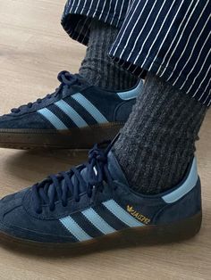 Adidas spezial Swag Pictures, Pretty Cardigans, Samba Shoes, Platform Shoes Heels, Funky Shoes, Adidas Spezial, Shoe Inspo, Swag Shoes