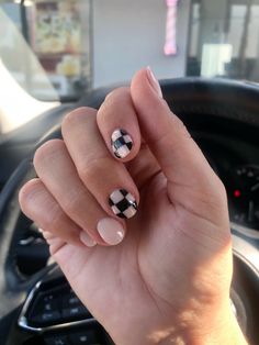 Katy Hearn Nails, Black And Tan Checkered Nails, Black And White Check Nails, Mid January Nails, Dark Fall Nails Short, Easy Gel Nails Ideas, Short Vegas Nails, Checkered Gel Nails, Checkard Nails Art