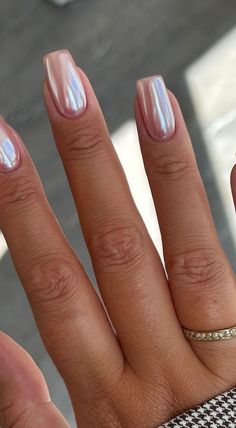 Upgrade your nail game with 35 Old Money Nails designs. Discover elegant and timeless manicure ideas for a classic and sophisticated look. Short Classy Nails, Old Money Nails, Sophisticated Nails, Dip Nail Colors, Money Nails, Natural Nails Manicure, Birthday Nail Designs, Popular Nail Colors, Minimal Makeup Look