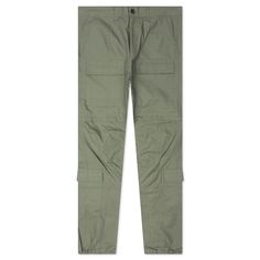 Introducing the John Elliott Ripstop Zip Cargo Pant in Olive, featuring a relaxed fit and crafted from durable cotton ripstop fabric. These utility-style cargo pants offer convertible functionality with zip-closure detachable legs, along with belt loops, a zip fly, and button closure for convenience. The eight-pocket styling includes flap pockets at various points for added storage, while knee darts and an adjustable internal drawstring cord at the hems enhance the overall fit and versatility of Military Olive Cargo Pants With Side Pockets, Olive Military Cargo Pants With Side Pockets, Converse X Cdg, Nylon Moisture-wicking Cargo Pants For Outdoor, Military Pants With Patch Pockets For Outdoor, Military Nylon Cargo Pants With Cargo Pockets, Button Outfit, 1017 Alyx 9sm, Polo Sweatshirt