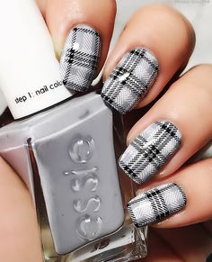 Plaid Nail Stamping, Tartan Nails, Man Nails, Fall Nail Art Ideas, Mani Monday, Manicure Inspiration, Black Nail Art