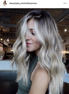 Lived In Icy Blonde Balayage, Icey Blonde, Hair Melt, Pale Blonde Hair, Blond Beige, Winter Blonde, Professional Haircut, Ash Blonde Balayage, Ice Blonde