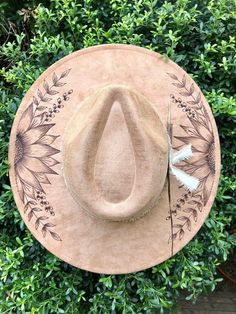 This Fedoras item by WildChildHatDesigns has 56 favorites from Etsy shoppers. Ships from Statesville, NC. Listed on Aug 12, 2023 Spring Festival Hat With Flat Crown, Spring Hats For Country Events With Flat Crown, Cowboy Hat Crafts, Cowboy Hat Design, Concert Gift, Custom Cowboy Hats, Sunflower Hat, Custom Made Hats, Felt Cowboy Hats