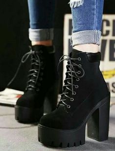 Hak Tinggi, Worker Boots, Chunky Shoes, Winter Ankle Boots, Platform High Heels, Platform Ankle Boots, Lace Up Ankle Boots, Thick Heels