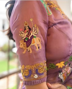 3d Blouse Design, Embroidery Designs On Blouses, Blouse Maggam Works, Half Saree Blouse Designs, Saree Blouse Combination, Appa Embroidery, Blouse Handwork, Khatli Work