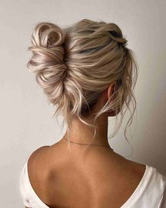 Bridemaids Hairstyles, Hairstyles Bubble, Guest Hair, Bubble Braids, Bridesmaid Hair Makeup, Easy Hair Updos, Up Dos For Medium Hair, Easy Updos, Hairstyles Volleyball