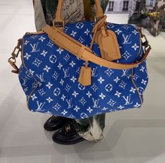 Lv Luggage, Purses Designer, Pretty And Cute, Luggage Accessories, Cute Bags, Cute Fits, Leather Items