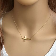 E2w Small Sideways Cross Necklace Ylw Metal: 14k Yellow Gold Length: 16-18 Inches Adjustable Est. Weight: (2.36 Grams Brand New With Box 20713/20183 Everyday Yellow Gold Cross Pendant Jewelry, Yellow Gold Cross Pendant Jewelry For Everyday, Gold Necklace Stamped 14k, 14k Gold Yellow Polished Necklace, Fine Jewelry Yellow 14k Gold Necklace, 14k Gold Yellow Fine Jewelry Necklace, Yellow 14k Gold Fine Jewelry Necklace, Hallmarked Yellow Gold Necklace, Elegant 14k Gold Yellow Necklace