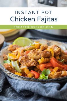 instant pot chicken fajitas in a bowl