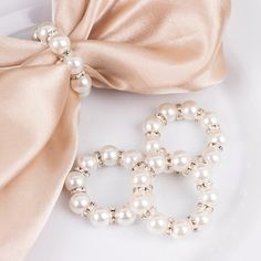 4 Pack | 1.5inch White Pearl Beads and Silver Rhinestone Napkin Rings, Elegant Round Pearl Themed Party, Pearl Napkin Rings, Rings Elegant, Buckle Holder, Beaded Napkin Rings, Silver Napkin Rings, Pearl Decorations, Gold Wedding Decorations, Bridemaids Gifts