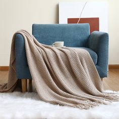 Sofa Blanket Knitted Shawl in Solid Color - Casatrail.com Hotel Bedroom Decor, Nordic Sofa, Tassel Blankets, Plaid Throw Blanket, Bed End, Blanket Shawl, Plaid Throw, Office Sofa, Knit Throw Blanket