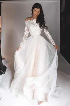 Wedding dress Viteria by Olivia Bottega . Lace wedding dress. Long sleeve wedding dress. Mod wedding dress. - oliviabottega Wedding Dresses With Lace Sleeves, Dresses With Lace Sleeves, Long Sleeve Lace Wedding Dress, Sleeve Lace Wedding Dress, Wedding Dresses With Lace, Long Sleeve Wedding Dress Lace, Light Ivory, Gowns Online, Lace Wedding Dress