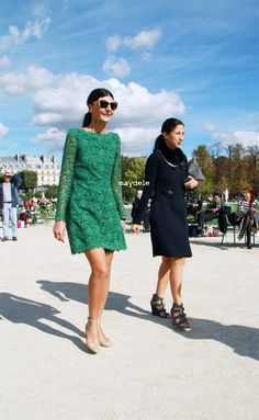 Giovanna Battaglia, love the green lace dress with the simple, elegant nude pumps Valentino Resort, Grace Coddington, Chloë Sevigny, Models Style, Giovanna Battaglia, High Fashion Models, Poppy Delevingne, Diana Vreeland