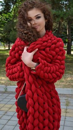 Cozy Style, Knitwear Fashion, Cardigan Long, Style Mistakes, Knit Fashion, Handmade Knitting, Ribbed Sweater, Long Cardigan, Wool Sweater