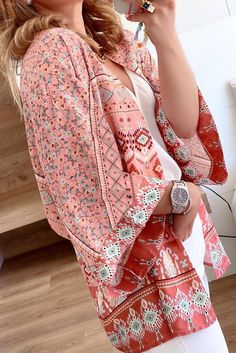 Pink Floral Aztec Print 3/4 Sleeve Open Front Kimono Aztec Sleeve, Lisa Fischer, Kimono Floral, Plus Size Mini Dresses, Bodycon Floral Dress, Plus Size Outerwear, Swimsuits High Waisted, Floral Kimono, Plus Size Sweaters