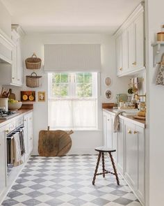 the kitchen is clean and ready for us to use in the day or night time