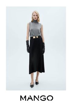 Light fabric, A-line design, Midi design, Mid-rise, Elastic band, No closure Pleated Skirt Black, Midi Design, Skirt Black, Skirt Length, Elastic Band, Pleated Skirt, Light Fabric, Black Color, The Selection