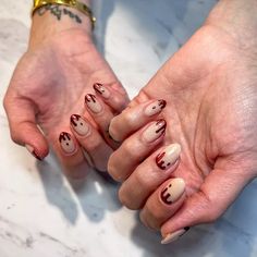 “You don’t normally think of bloody dips as beautiful, but the red chrome version might change your mind,” Orton says. The easiest way to get the look is to use a fine-lining nail art brush. You can keep it simple with red metallic polish or paint the design on in black, then cover it with dark red chrome powder. Seal with top coat. Halloween Glam, Blood Nails, Red Chrome Nails