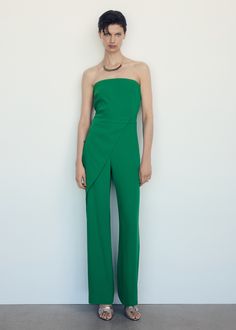 Long strapless jumpsuit Elegant Green Strapless Jumpsuit, Green Fitted Strapless Jumpsuit, Spring Strapless Jumpsuit For Work, Overall Jumpsuit, Dress Guide, Strapless Jumpsuit, Long Jumpsuits, Overalls, Mango