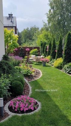 Hello June, Gardening Inspiration, Backyard Garden Landscape, Front Landscaping, Outdoor Gardens Design