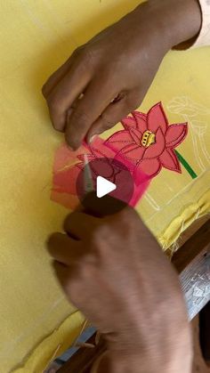 Fabric Painting With Aari Work, Easy Aari Work Designs, Blouse Handwork Designs, Hand Embroidery Designs For Blouses, Fabric Paint Designs Creative, Peacock Embroidery Designs, Work Video, Patch Work Blouse Designs