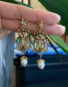 Scarab Beetle Earrings, Bug Inspired Fashion, Cute Gold Jewelry, Bug Fashion, Beetle Jewelry, Bug Necklace, Beetle Earrings, Vintage Beetle, Bug Earrings