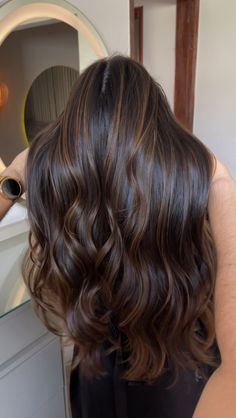 Light Brown Hair Styles, Brown Hair Styles, Old Money Brunette, Brunette Tones, Highlights For Dark Brown Hair, Rambut Brunette, Light Brunette, Beige Hair, Black Hair Balayage