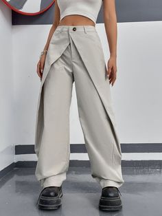 Ropa Upcycling, Mode Kimono, Shein Icon, Pleated Trousers, Women Pants, Mode Inspo, Pleated Pants, Grey Fashion