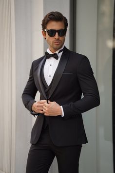 Men Wedding Suits Modern Black, Traditional Tuxedo, Men Wedding Suits Modern, Classic Black Tuxedo With Shawl Collar, Wedding Tuxedo, Fitted Tuxedo With Shawl Collar For Black-tie Events, Classic Tuxedo With Shawl Collar For Black-tie Events, Black Shawl Collar Tuxedo Men, Timeless Black Tuxedo For Black-tie Events