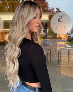 Curled Extensions, Blond Hair Extensions Balayage, Bellami Blonde Hair Extensions, Blonde Highlights With Extensions, Long Blonde Extension Hairstyles, Blonde Extensions Balayage, 22 Inch Hair Extensions Blonde, Blonde Balayage Extensions, Blonde Balayage With Extensions