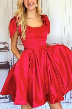 MACloth Straps with Bows Scoop Neck Short Prom Homecoming Dress Red Co Dresses With Bows, Red Homecoming Dresses Short, Fashion Challenge, Red Cocktails, Red Homecoming Dresses, Silk Dresses, School Dresses, Candle Light, Short Prom